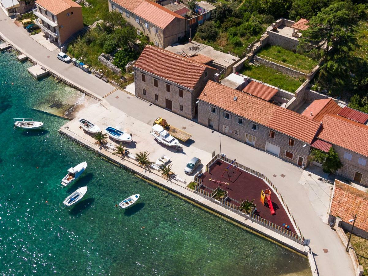 Royal Fortune Brna Exterior foto