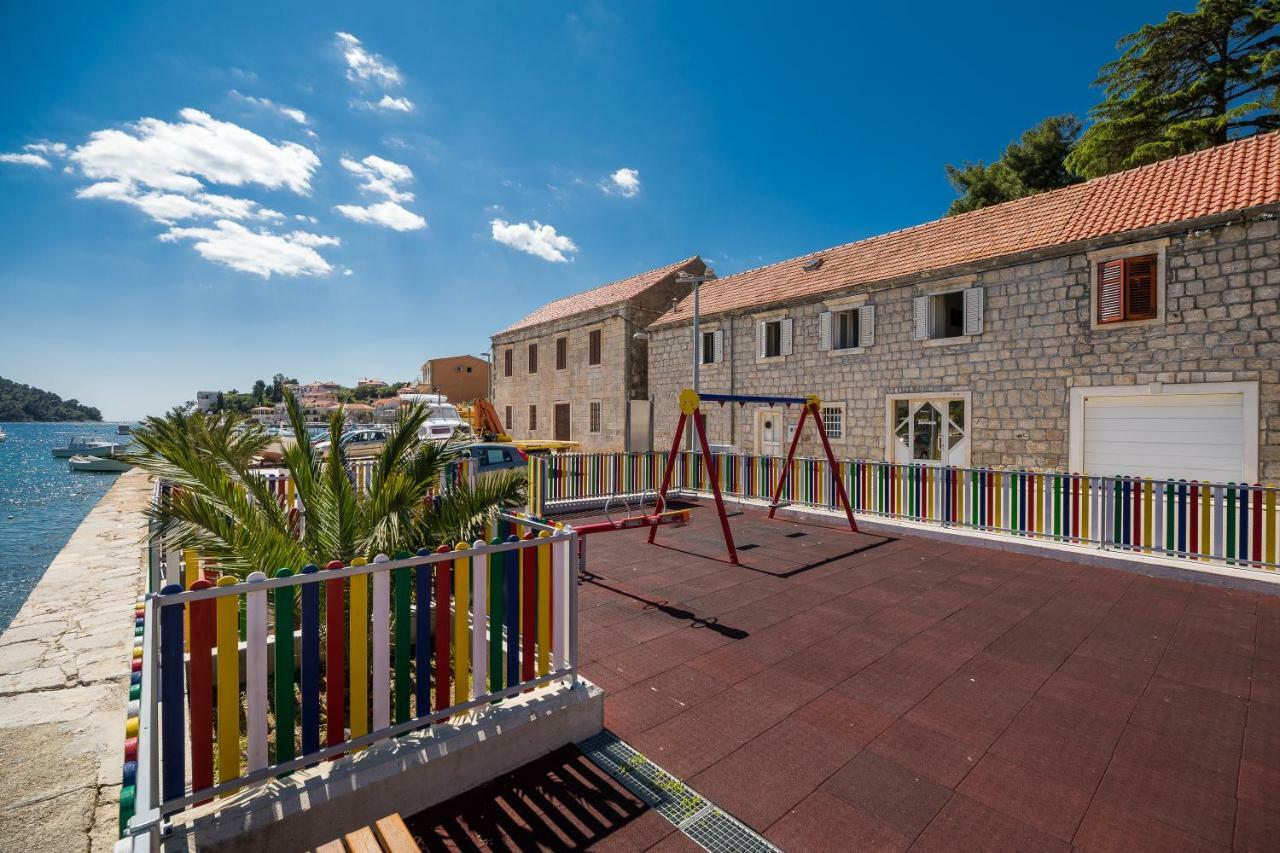 Royal Fortune Brna Exterior foto